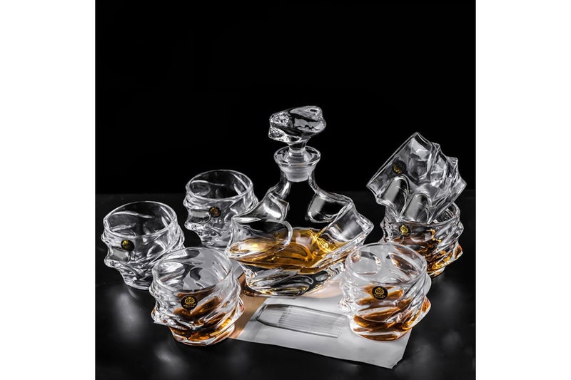M13679 Whisky Decanter Set with 6 Glasses Carousel 2