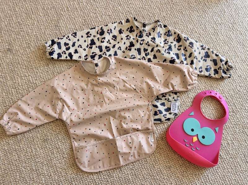 Baby bib bundle x3 items Carousel 1