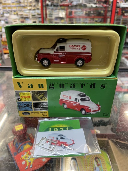 1/43 LLEDO VANGUARDS MORRIS MINOR VAN - HOOVER #VA01117 Carousel 1