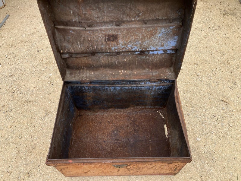 Trunk Carousel 2