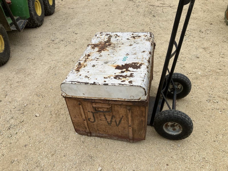 Trunk Carousel 5