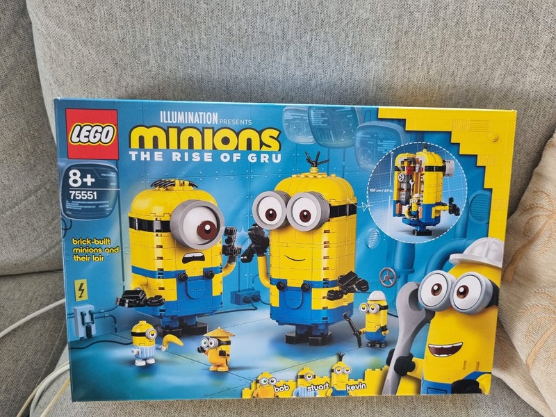 Minion lego set Carousel 1
