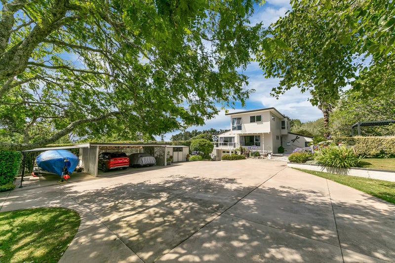Image 2 of 30
