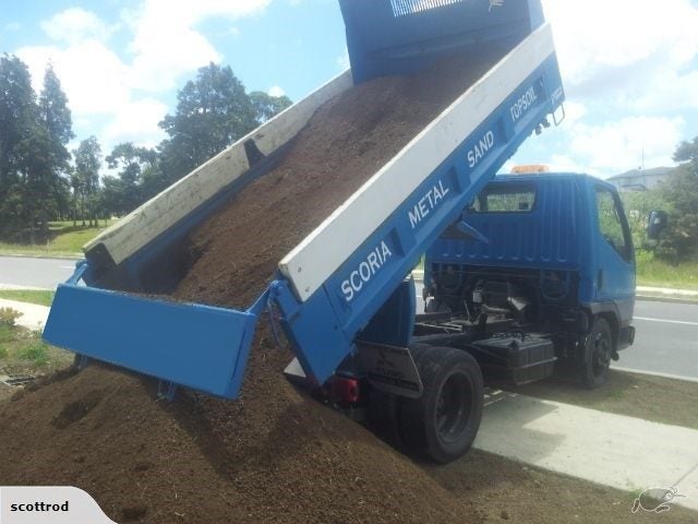 Screened Topsoil Delivery- Papatoetoe Yard Carousel 1