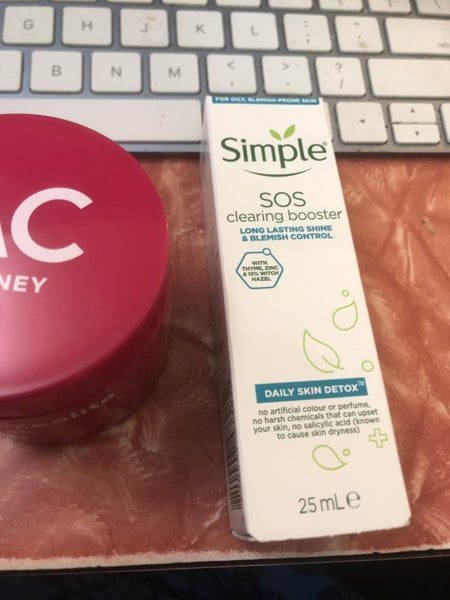 BULK HAIR CARE/SKINCARE Carousel 4