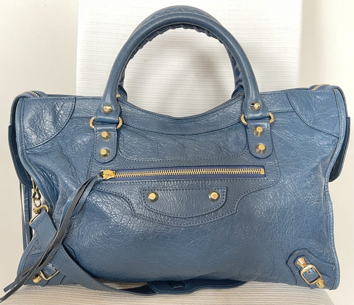 Rare Authentic *BALENCIAGA* Classic City Bag Carousel 1