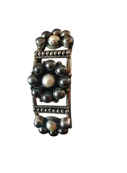 “NEW” Freshwater Pearl & Sterling Silver Beautiful Bangle - Adjustable. Carousel 1