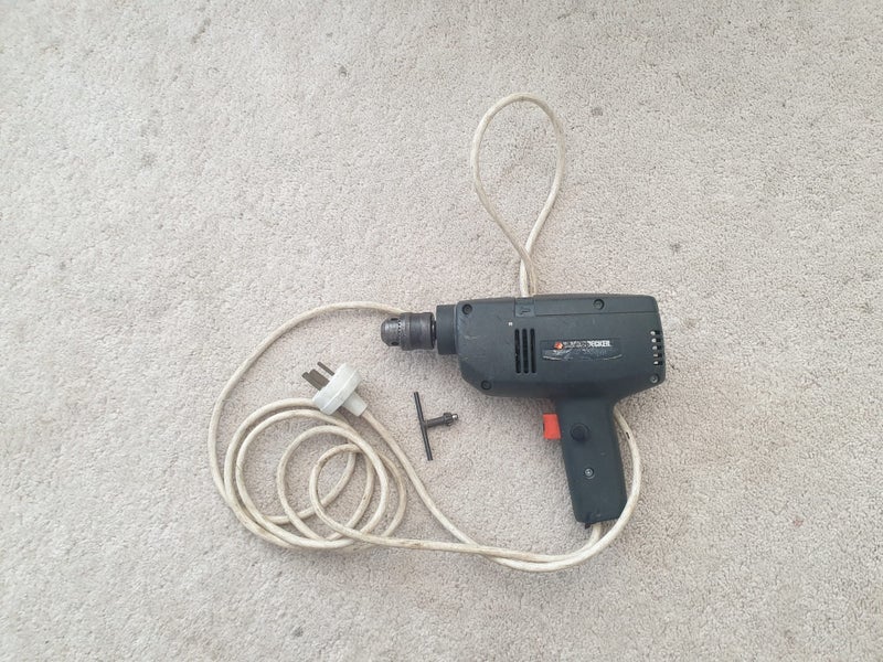 Black & Decker Drill 350W Carousel 1