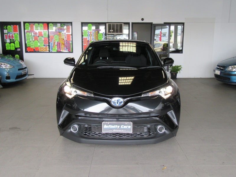 2017 Toyota C-HR HYBRID SUPER LOW 40KMS SALE!!!64317399374849112