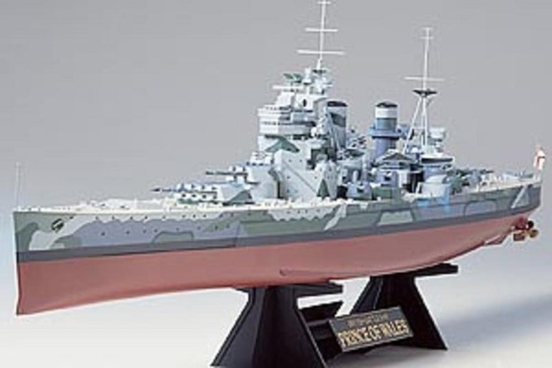 Tamiya 78011 1/350 British Prince of Wales Carousel 1