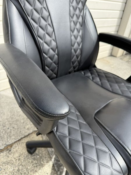 Black Office Chair Carousel 3