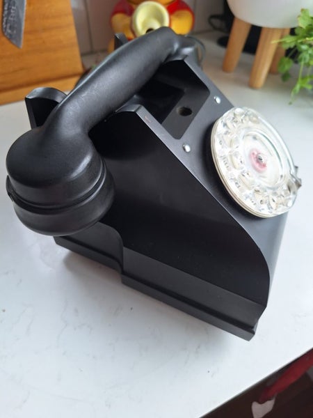 Vintage bakerlite phone Carousel 9