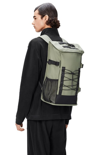 Rains Trail Mountaineer Bag Drift Carousel 4