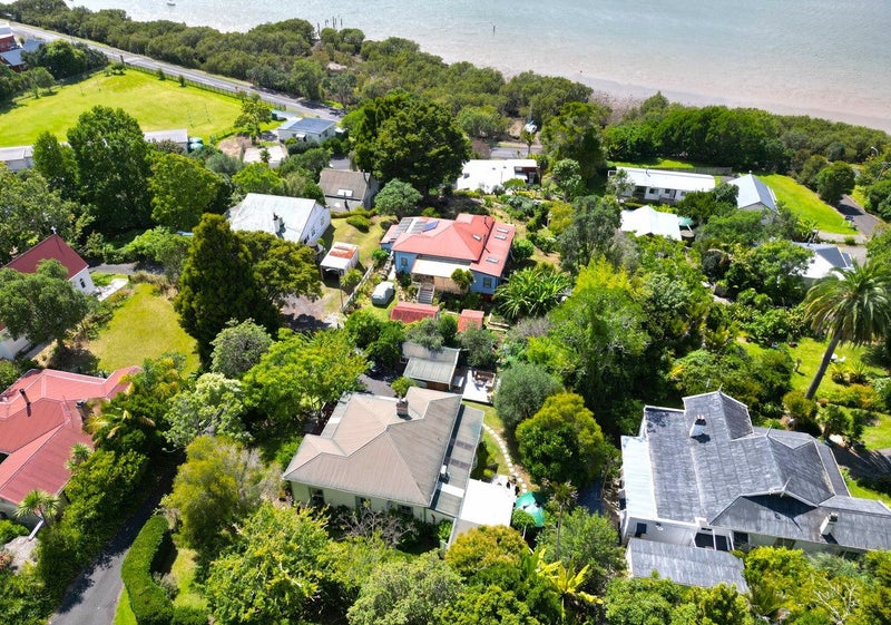 Image 2 of 35