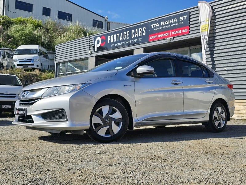 2015 Honda GRACE Hybrid DX **Low KMS**62854328049922112