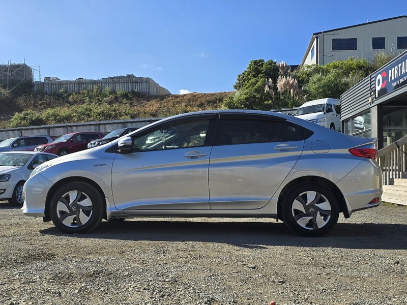 2015 Honda GRACE Hybrid DX **Low KMS**62854328049922114