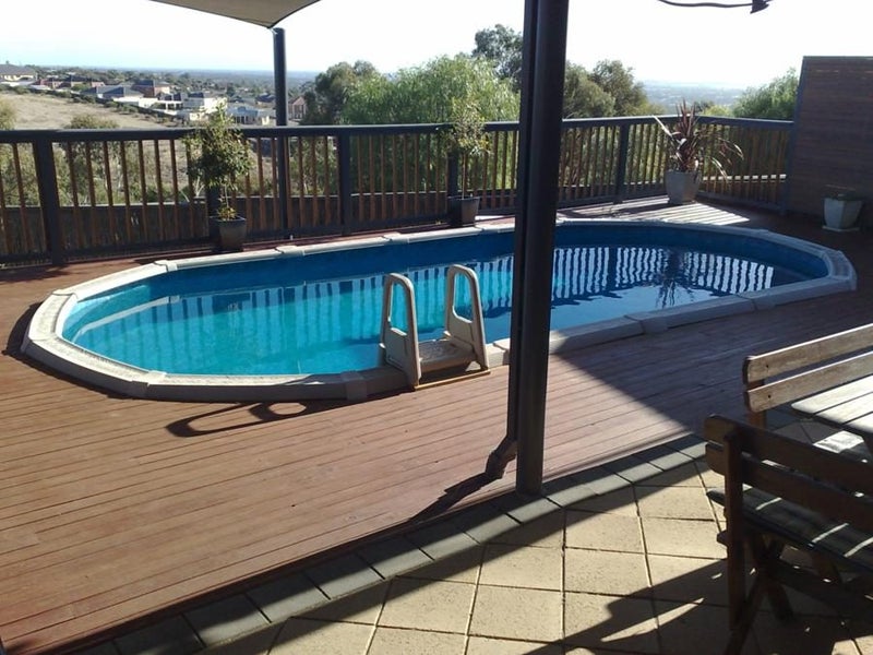 Above ground ladder or deck ladder Carousel 7