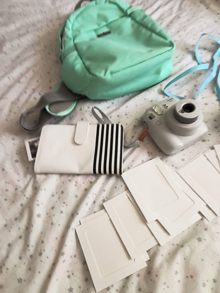 Fujifilm Instax Camera Bundle – Perfect for Capturing Memories! Carousel 1