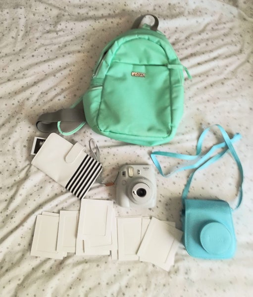 Fujifilm Instax Camera Bundle – Perfect for Capturing Memories! Carousel 2