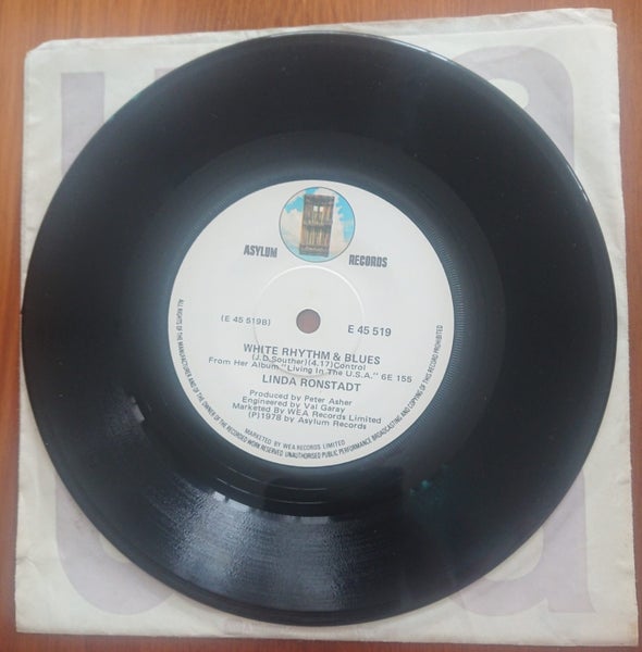 LINDA RONSTADT "Back In The USA/White Rhythm & Blues" " Carousel 2