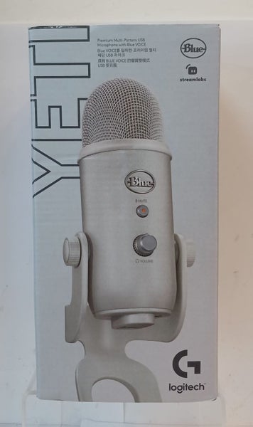 Logitech Blue Yeti 3-Capsule USB Microphone - 988000537 - B16132516-2 Carousel 1
