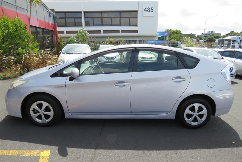 2013 Toyota Prius 1800cc Hybrid Low Mileage62868836073346113