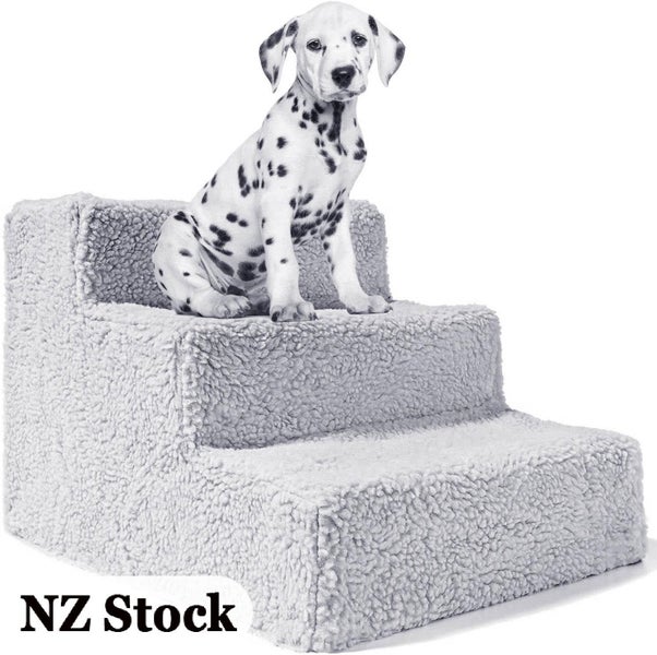 PTN NEW Pet Stairs Steps Sale Sale Carousel 1