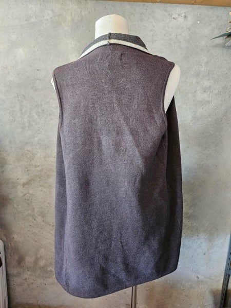 Brand New Holmes and Fallon Sleeveless Jumper Medium Carousel 4