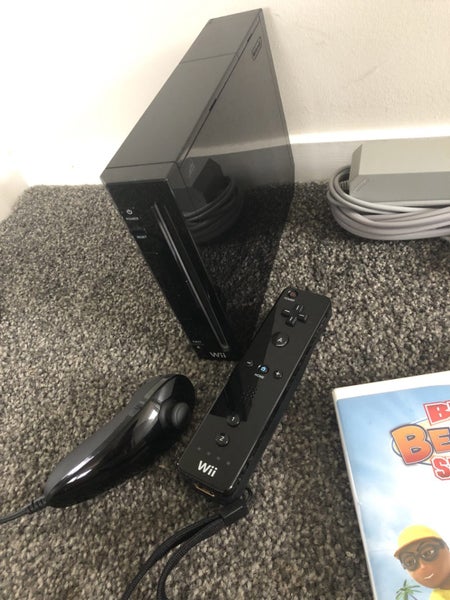 Nintendo Wii Console / Controller / Games x3 +1 - Awesome Setup! Carousel 2