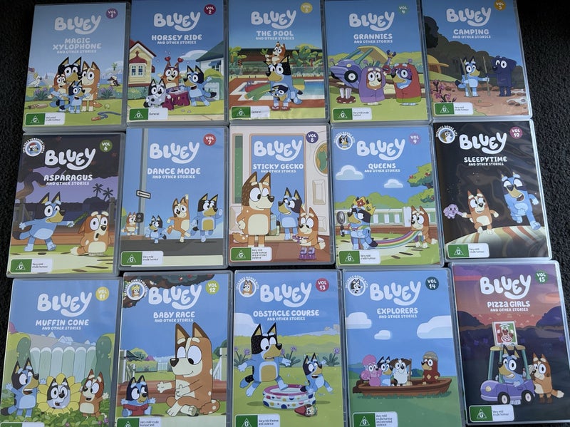 Bluey dvd bundle Carousel 1