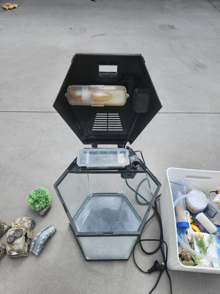 Fish Tank & Accessories Carousel 4
