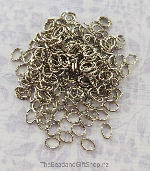 Oval 6mm x 5mm Jumprings: Silver x 200 Carousel 1