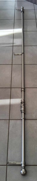 Good Quality Brushed Chrome Curtain Rod and Rings 2950mm long Carousel 1