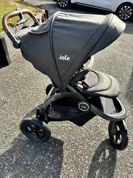 JOIE CROSSTER ALL-TERRAIN STROLLER, NOIR Carousel 1