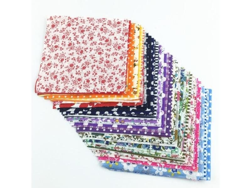 Booksew 30 Pieces/Lot 10cmx10cm Charm Pack Cotton Fabric Patchwork Bundle Carousel 1