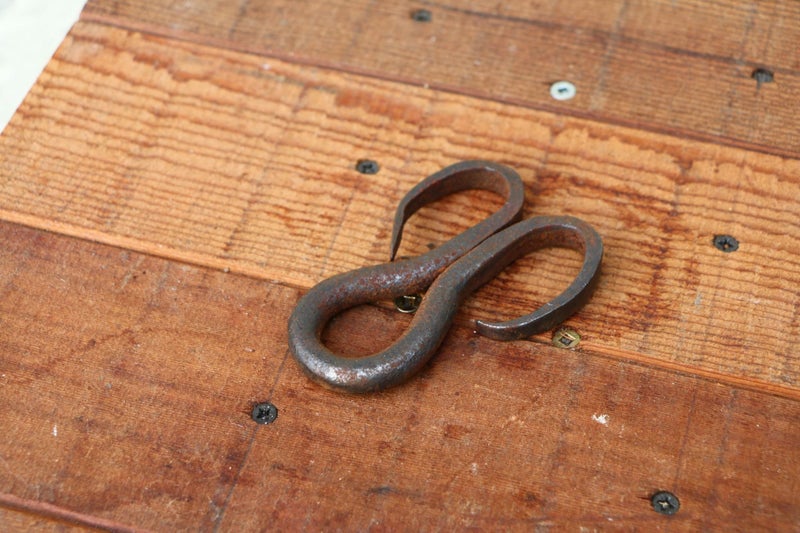 Antique vintage hand forged cast iron hook rustic home deco Carousel 2