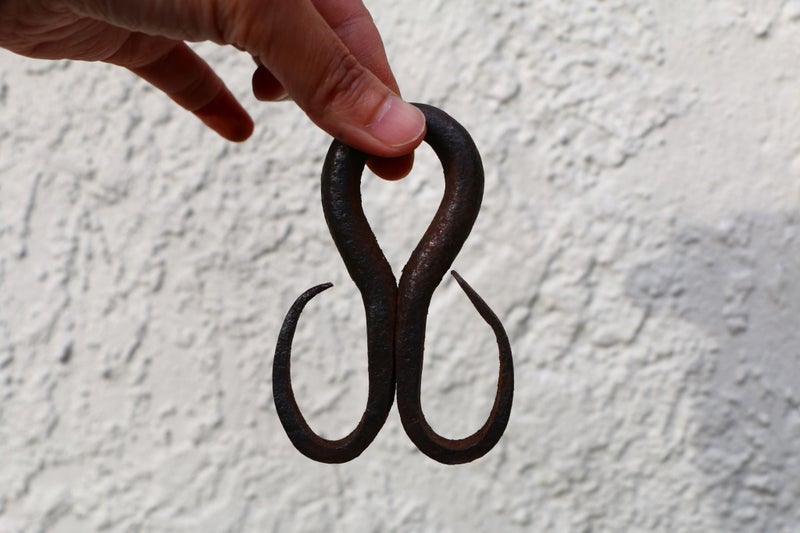 Antique vintage hand forged cast iron hook rustic home deco Carousel 7