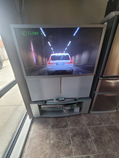 Sony KP FW46M31 TV with Stand Carousel 1