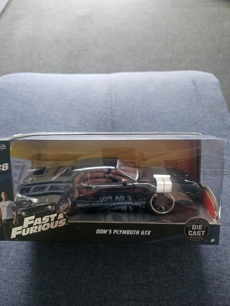 Doms Plymouth GTX ( Fast & Furious ) 1/24 scale by Jada Carousel 1