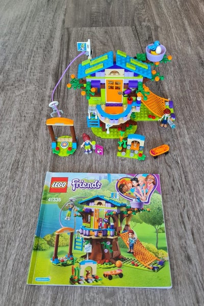 Lego Friends Mia's treehouse 41335 Carousel 1