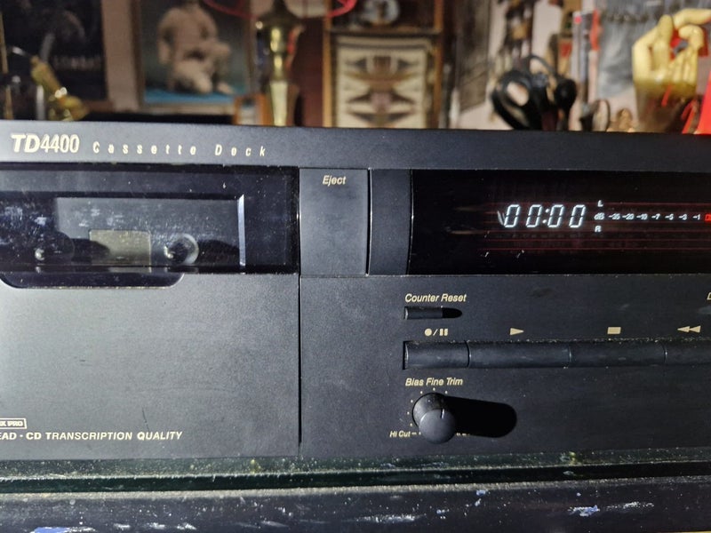 Harman kardon TD4400 Cassette Deck Carousel 2
