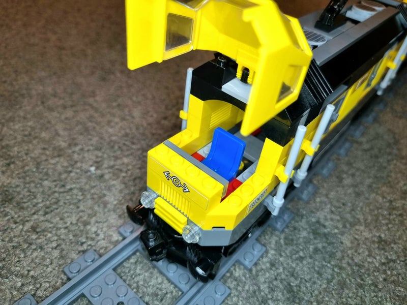 7939 Lego Unpowered Cargo Train Locomotive No Power Functions Components Carousel 2