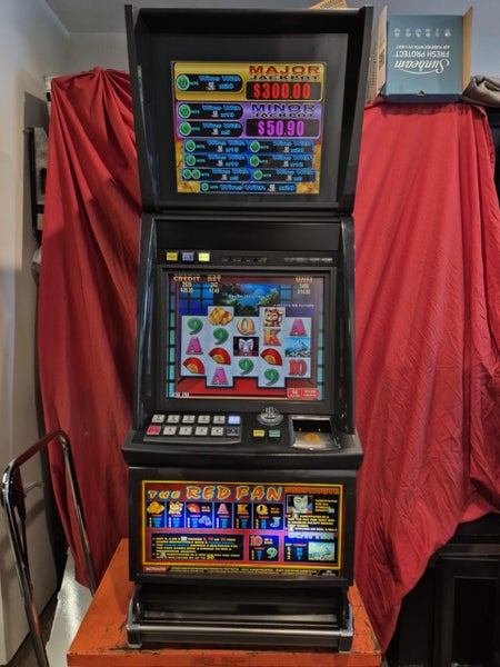 The Red Fan- Konami Pokie Machine Carousel 1