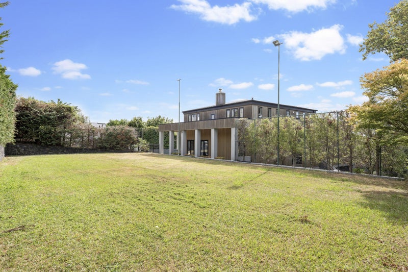 Image 1 of 28