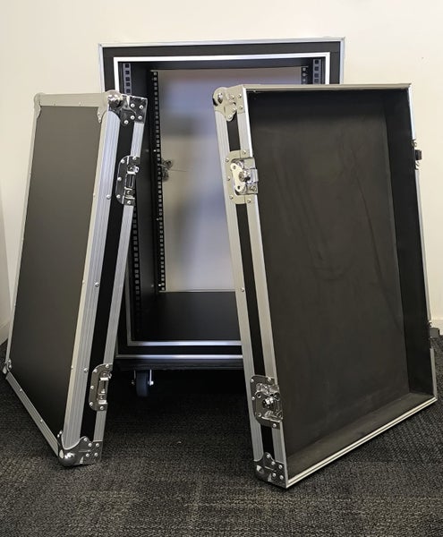 Heavy-Duty 16U Road/Freight Case (RC-03) Carousel 2