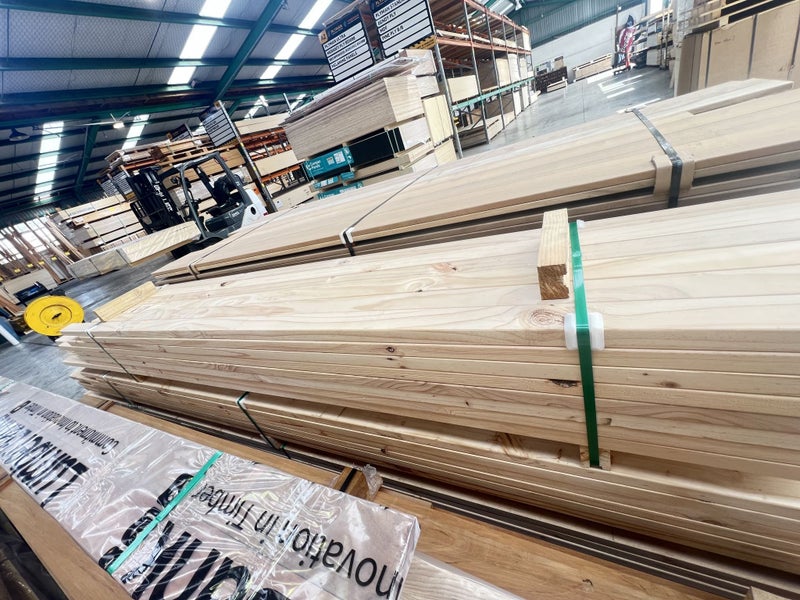 70 x 35 UT Pine Natural Feature Grade PR Carousel 1