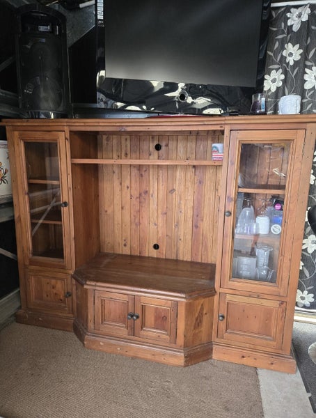 Solid Recycled Pinewood TV Entertainment Cabinet Carousel 1