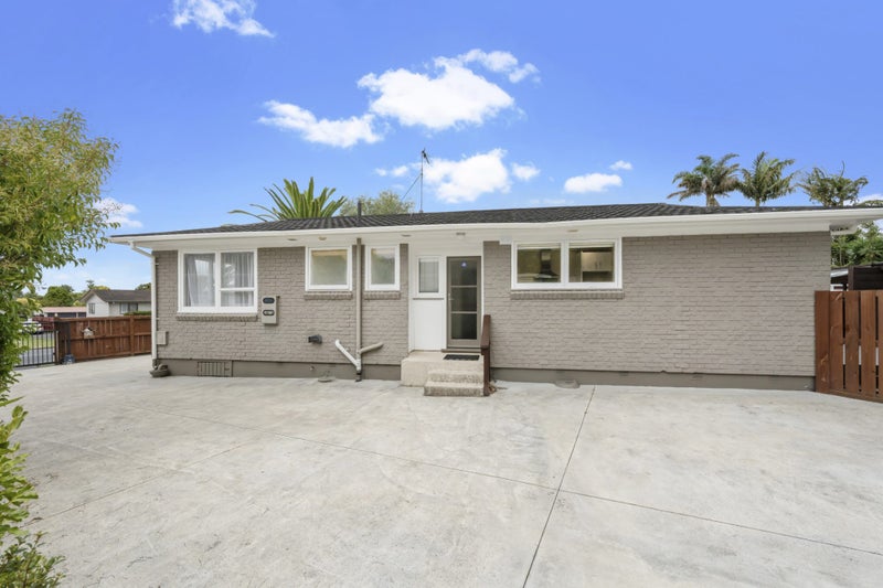 Image 1 of 20