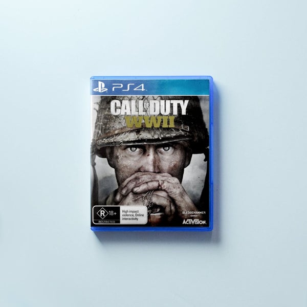 Call of Duty: WWII - PlayStation 4 / PS4 Game Carousel 1