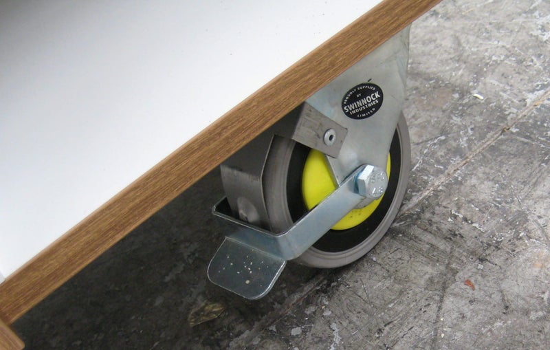 MOBILE GARAGE WORK BENCH Carousel 4